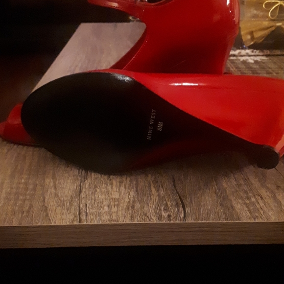 Ladies Peekaboo Toe wedge shoes - Picture 4 of 4